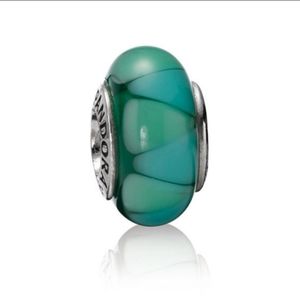 Pandora 790636 Captivating Green Murano Glass Charm